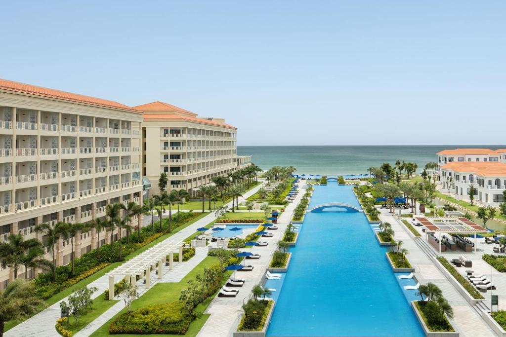 Sheraton Grand Da Nang Resort