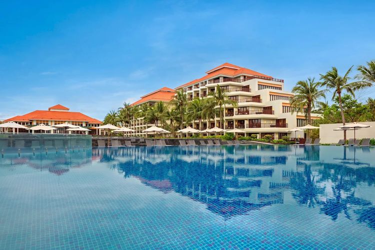 InterContinental vs Hyatt Da Nang